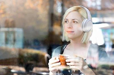 Philips 5000 series TAH5205WT/00 hoofdtelefoon/headset Hoofdtelefoons Draadloos Hoofdband Muziek USB Type-C Bluetooth Wit