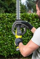 Ryobi RY18LT18HTA-120 | ONE+ 18V Accu Heggenschaar en 30cm Grastrimmer combokit | incl. 1x 2.0Ah accu 5133005619 - thumbnail