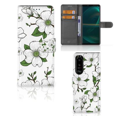 Sony Xperia 5III Hoesje Dogwood Flowers Sony Xperia 5III Hoesje Dogwood Flowers