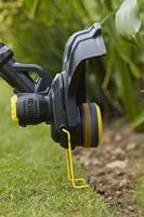 Stanley FATMAX SFMCST933M1 20V Accu Trimmer | 33CM | 1x4,0Ah Accu + Lader - SFMCST933M1-QW - thumbnail