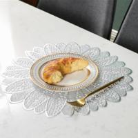 2 PC'S zonnebloem vorm huishoudelijke mode PVC eettafel placemat Europa stijl keuken gereedschap tafelgerei pad Coaster koffie thee placemat (zilver) - thumbnail
