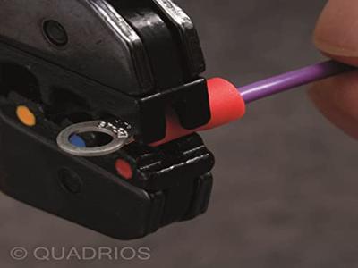 Quadrios 22C454 Ringkabelschoen Dwarsdoorsnede (max.): 4.0 mm² Schachtdiameter: 8.5 mm Deels geïsoleerd Zwart 1 set(s) Quadrios 22C454 Ringkabelschoen Dwarsdoorsnede (max.): 4.0 mm² Schachtdiameter: 8.5 mm Deels geïsoleerd Zwart 1 set(s)