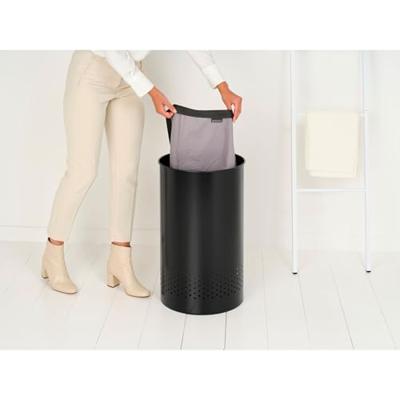 Brabantia wasbox 60 liter matt black