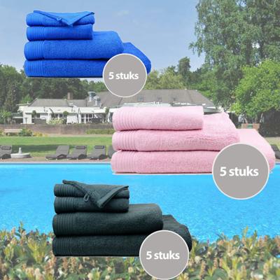 The One Badhanddoek 450 gram 70x140 cm Petrol (5 stuks) The One Badhanddoek 450 gram 70x140 cm Petrol (5 stuks)