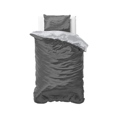 Satijnen beddengoed in de aanbieding