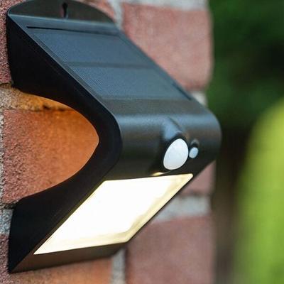 FlinQ Solar Lamp Geisha