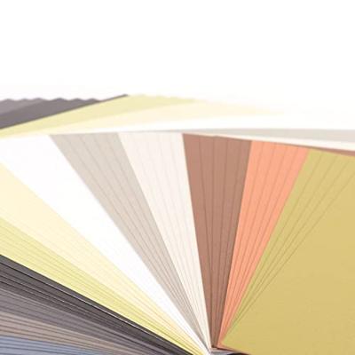 Florence • cardstock papier 216g glad 30,5x30,5cm aardetinten 60x