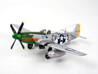 Revell p-51d mustang - thumbnail