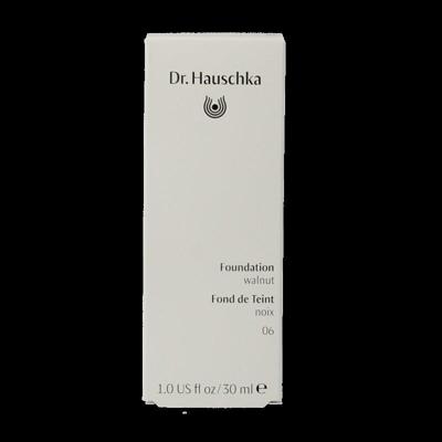 Dr. Hauschka Foundation Walnut 06