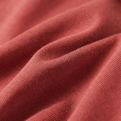 Kindershirt met lange mouwen rund en vogelprint 128 hennakleurig Kindershirt met lange mouwen rund en vogelprint 128 hennakleurig