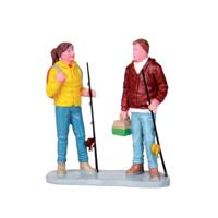 Lemax gearing up kerstdorp figuur type 2 Vail Village 2017 - thumbnail