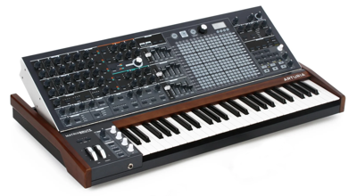 Arturia MatrixBrute