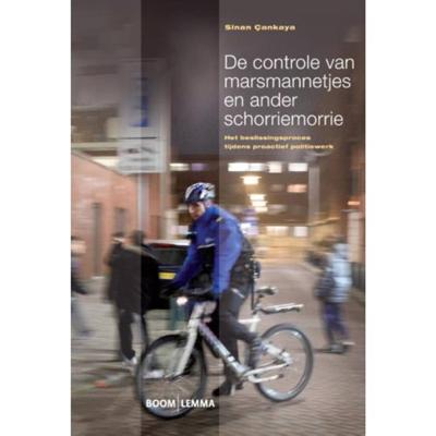 De controle van marsmannetjes en ander schorriemorrie (Paperback) De controle van marsmannetjes en ander schorriemorrie (Paperback)