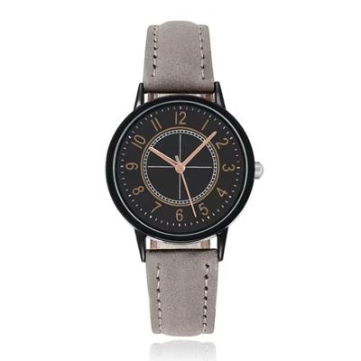 LGT Modern herenhorloge met grijze leren band en zwarte wijzerplaat LGT Modern herenhorloge met grijze leren band en zwarte wijzerplaat