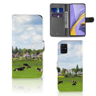 Samsung Galaxy A51 | Telefoonhoesje | Met pasjeshouder | Koeien Samsung Galaxy A51 | Telefoonhoesje | Met pasjeshouder | Koeien