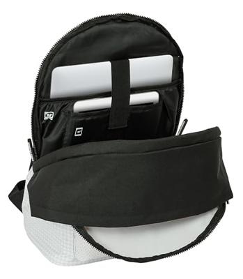 Laptoptas Real Madrid C.F. 24/25 Wit Grijs 31 x 44 x 18 cm 15,6" Laptoptas Real Madrid C.F. 24/25 Wit Grijs 31 x 44 x 18 cm 15,6"