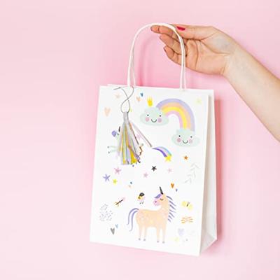 Folat BV uitdeelzakjes unicorns & rainbows, 6st. Folat BV uitdeelzakjes unicorns & rainbows, 6st.