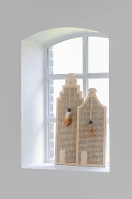 Designed by Lotte krabplank Berit Designed by Lotte krabplank Berit