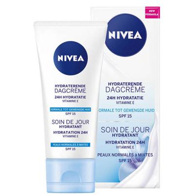 Nivea Hydraterende Dagcrème SPF15 Normale Huid