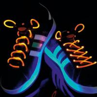 Opvallende LED schoenveters in diverse kleuren - thumbnail