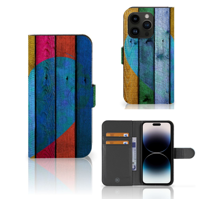 iPhone 15 Pro | Book Style Case | Wood Heart - Cadeau voor je Vriend