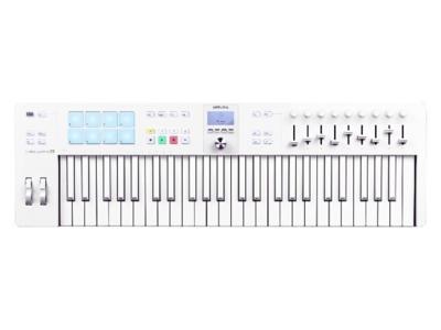 Arturia Essential 3 49 Alpine White Arturia Essential 3 49 Alpine White