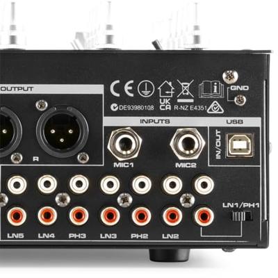 Skytec STM-7010 4-kanaals dj mixer USB