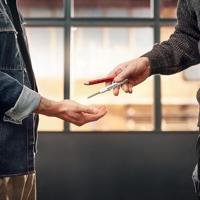 Edding 4-8890-1-1090 Automatische timmermanslijper HB blister van 1 stuks - thumbnail