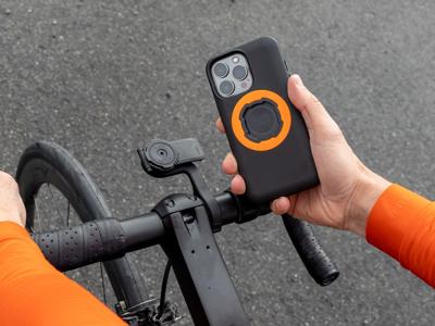 QUAD LOCK mag poncho - iphone 15