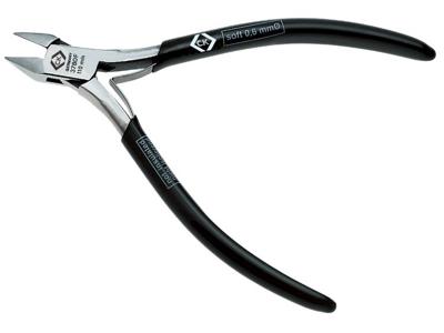 C.K T3780F Elektronica en fijnmechanica Zijkniptang Met facet 110 mm C.K T3780F Elektronica en fijnmechanica Zijkniptang Met facet 110 mm