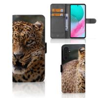 Samsung Galaxy M54 | Telefoonhoesje | Met pasjeshouder | Luipaard - thumbnail