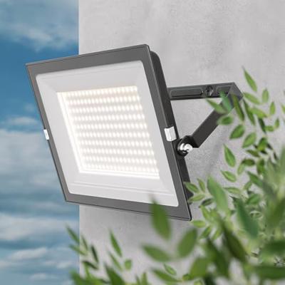 Stratos - LED Breedstraler 200 Watt 23530 Lumen - 6500K Daglicht wit licht - IP65 waterdicht - 15cm Kabel - Schijnwerper Stratos - LED Breedstraler 200 Watt 23530 Lumen - 6500K Daglicht wit licht - IP65 waterdicht - 15cm Kabel - Schijnwerper