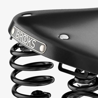 BROOKS Flyer - black