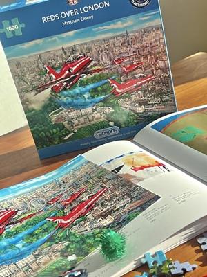 Reds Over London Puzzel 1000 Stukjes