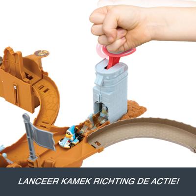 Hot Wheels - Mario Kart Bowser's Castle Set - Met Kamek Voertuig - Hot Wheels - JHD24