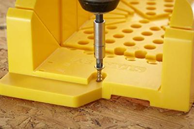 Stanley 1-20-600 Verstekbak Kunststof met Kapzaag L300mm/B130mm/H80mm Stanley 1-20-600 Verstekbak Kunststof met Kapzaag L300mm/B130mm/H80mm