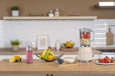 Smeg BLF03CREU Blender Wit
