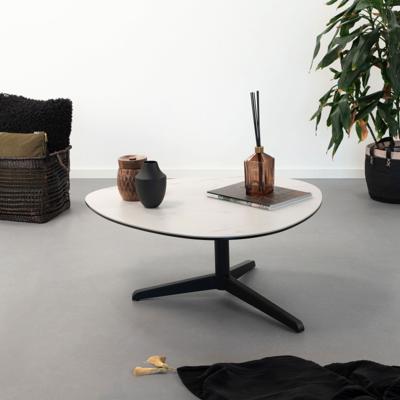 Sohome Salontafel 'Stephanie' Keramiek, 84 x 77cm, kleur Wit Sohome Salontafel 'Stephanie' Keramiek, 84 x 77cm, kleur Wit