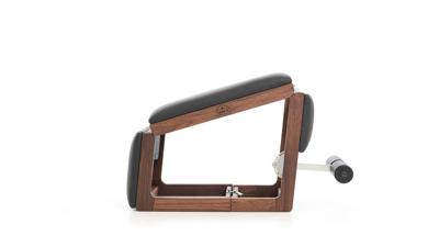 NOHrD TriaTrainer halterbank walnoothout Leer