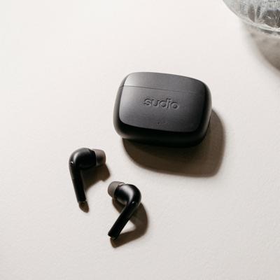 Sudio N2 Pro True Wireless Bluetooth in-ear oordopjes met ANC - multipoint-aansluiting, IPX4 waterbestendig, USB-C en draadloos opladen, microfoon, 30 uur speeltijd met oplaadcase (zwart)