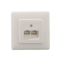 Rutenbeck UAE 8/8(8/8) Up rw Netwerkdoos Inbouw (in muur) Inzet met centraalstuk en frame Wit - thumbnail