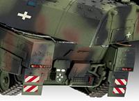 Revell 1/72 Panzerhaubitze 2000 - thumbnail