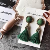 Vrouwen mode Vintage fluwelen bal omzoomd drop earrings (groen) - thumbnail