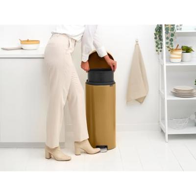 Brabantia pedaalemmer NewIcon 30 liter warm gold