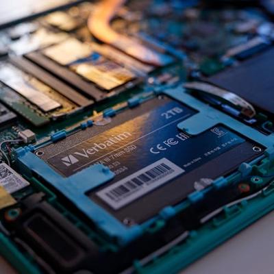 Verbatim VI550 S3 2 TB SSD harde schijf (2.5 inch) SATA 6 Gb/s Retail 49354 Verbatim VI550 S3 2 TB SSD harde schijf (2.5 inch) SATA 6 Gb/s Retail 49354