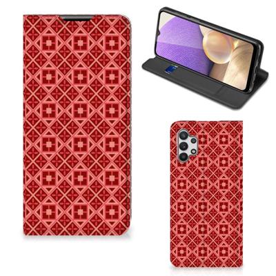 Samsung Galaxy A32 5G | Hoesje met Magneet | Batik Rood Samsung Galaxy A32 5G | Hoesje met Magneet | Batik Rood