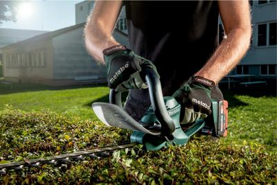 Metabo AHS 18-55 V Heggenschaar Accu Zonder accu, Met beschermbeugel 18 V Li-ion 530 mm