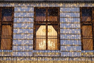 LED string 3M 30 extrawarm witte LEDs 2400K WW+ snoer zwart dimbaar voor een zee van licht