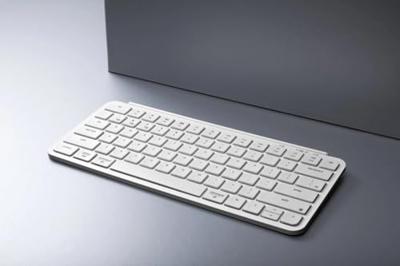 Keychron B1 Pro Ultra-Slim toetsenbord wit