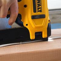 DeWALT DCN701N Accu elektricien tacker 18V XR Basic Body - thumbnail